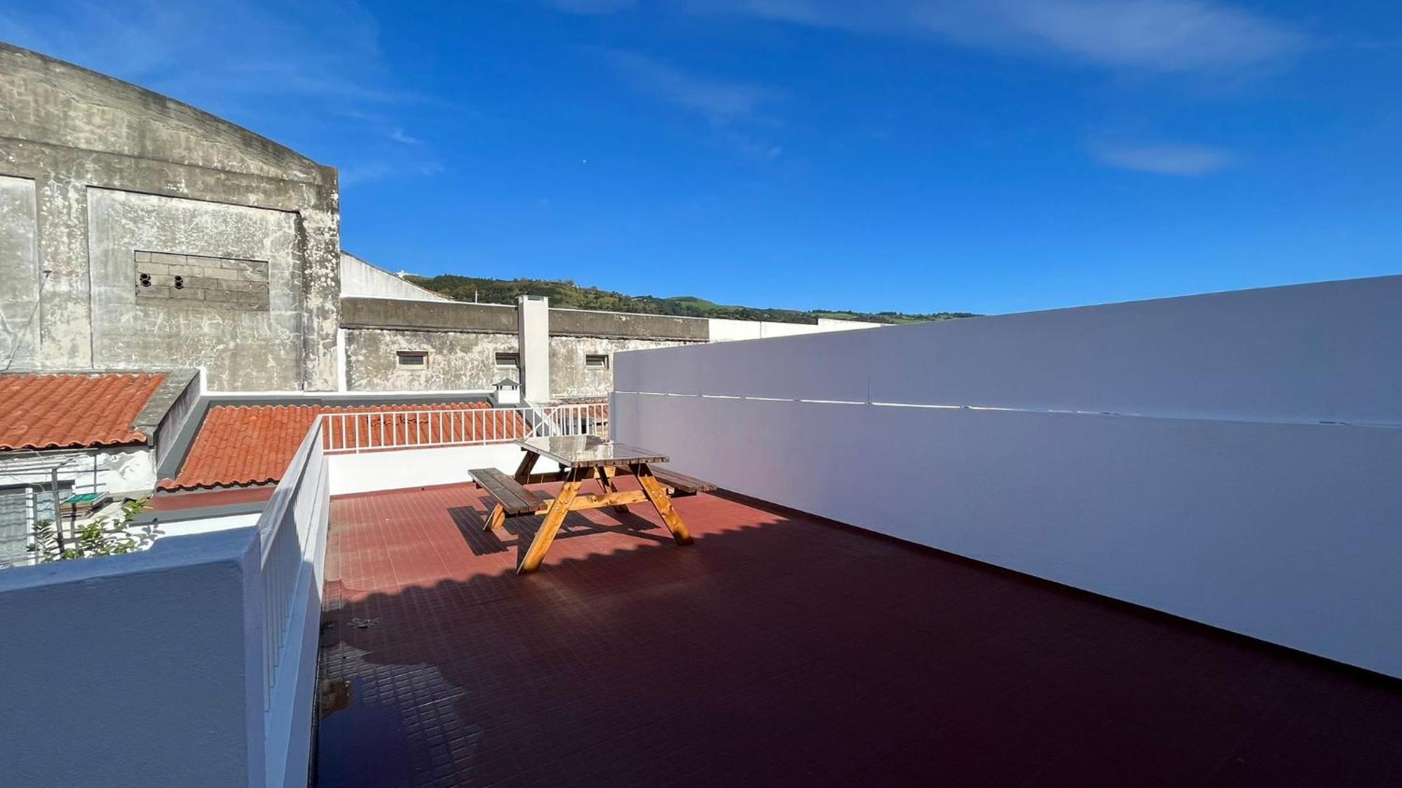 Espirito Azul Guest House - Rooms To Rent, 2 Minutes Walking From The Beach, Marina And Our Dive Center Vila Franca do Campo Exterior foto